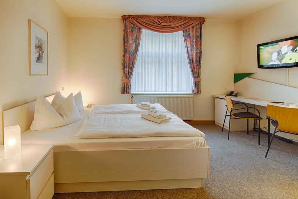 Hotel Am Galgenberg 게라 외부 사진
