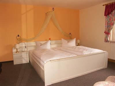 Hotel Am Galgenberg 게라 외부 사진